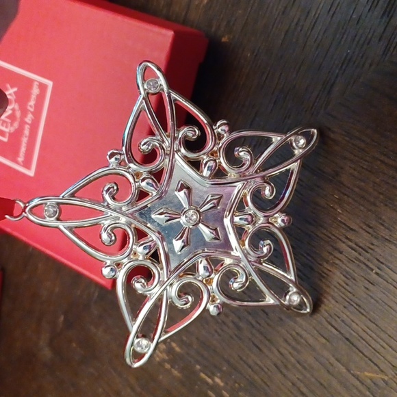 Lenox Silverplate Snowflake Ornament - Picture 2 of 5